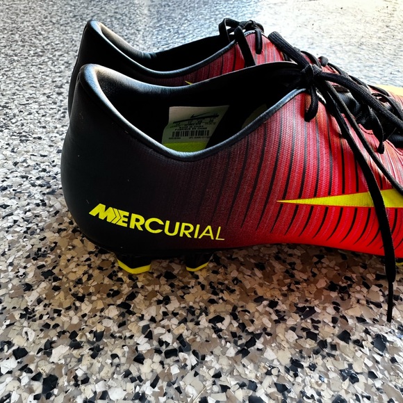 Nike Mercurial Red and Neon Yellow Cleats - Picture 2 of 4